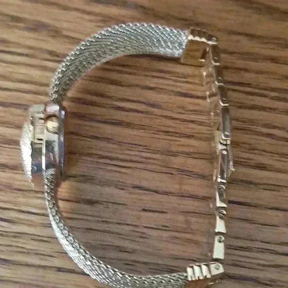 Anne Klein Diamond Watch EUC new Battery - Picture 7 of 10